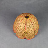 Vintage flower pendant lamp in braided and openwork rattan - Red edge