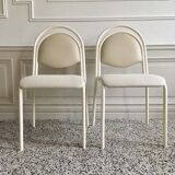 Set of chairs