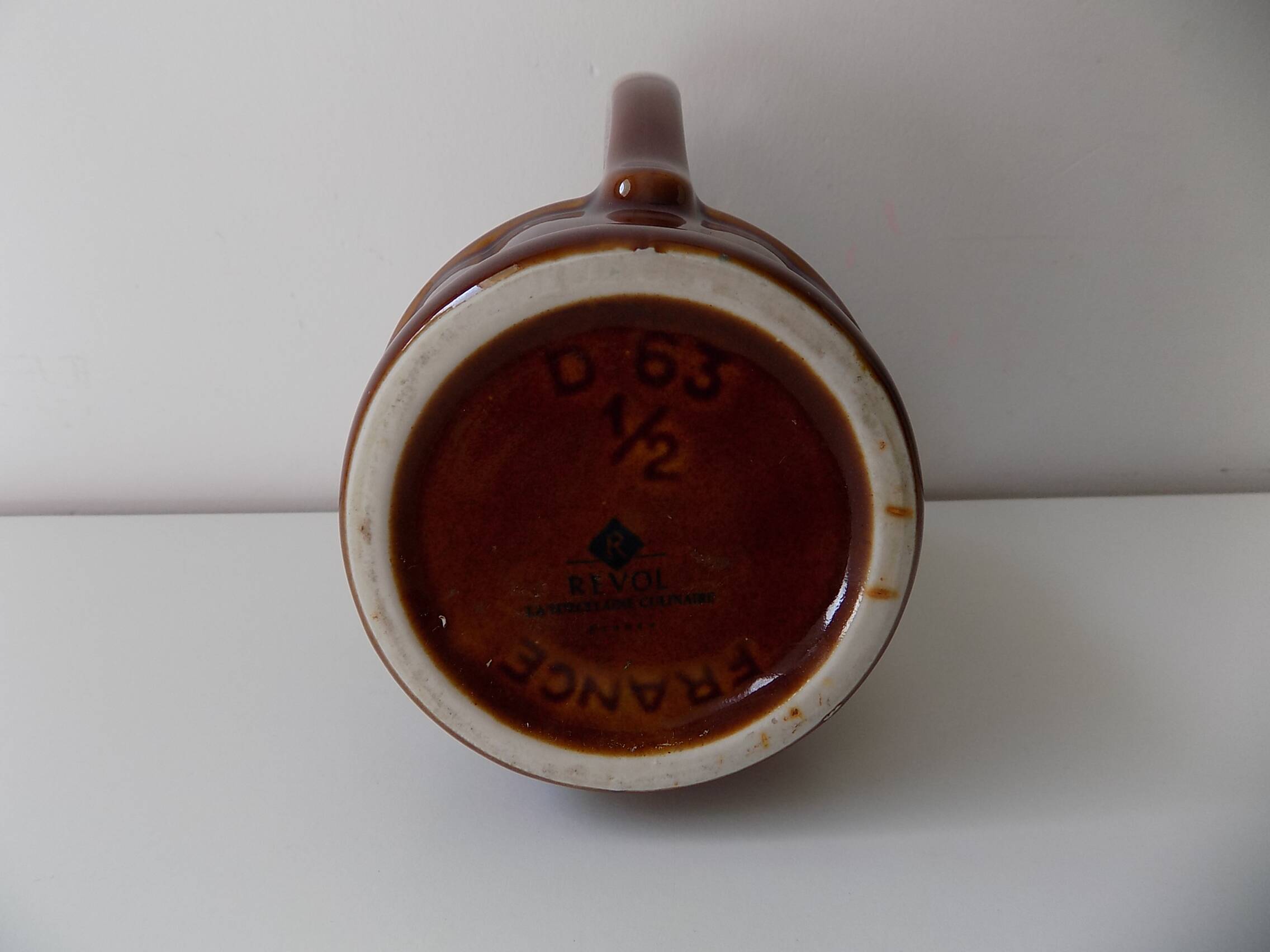 Stoneware pitcher (REVOL) numbered