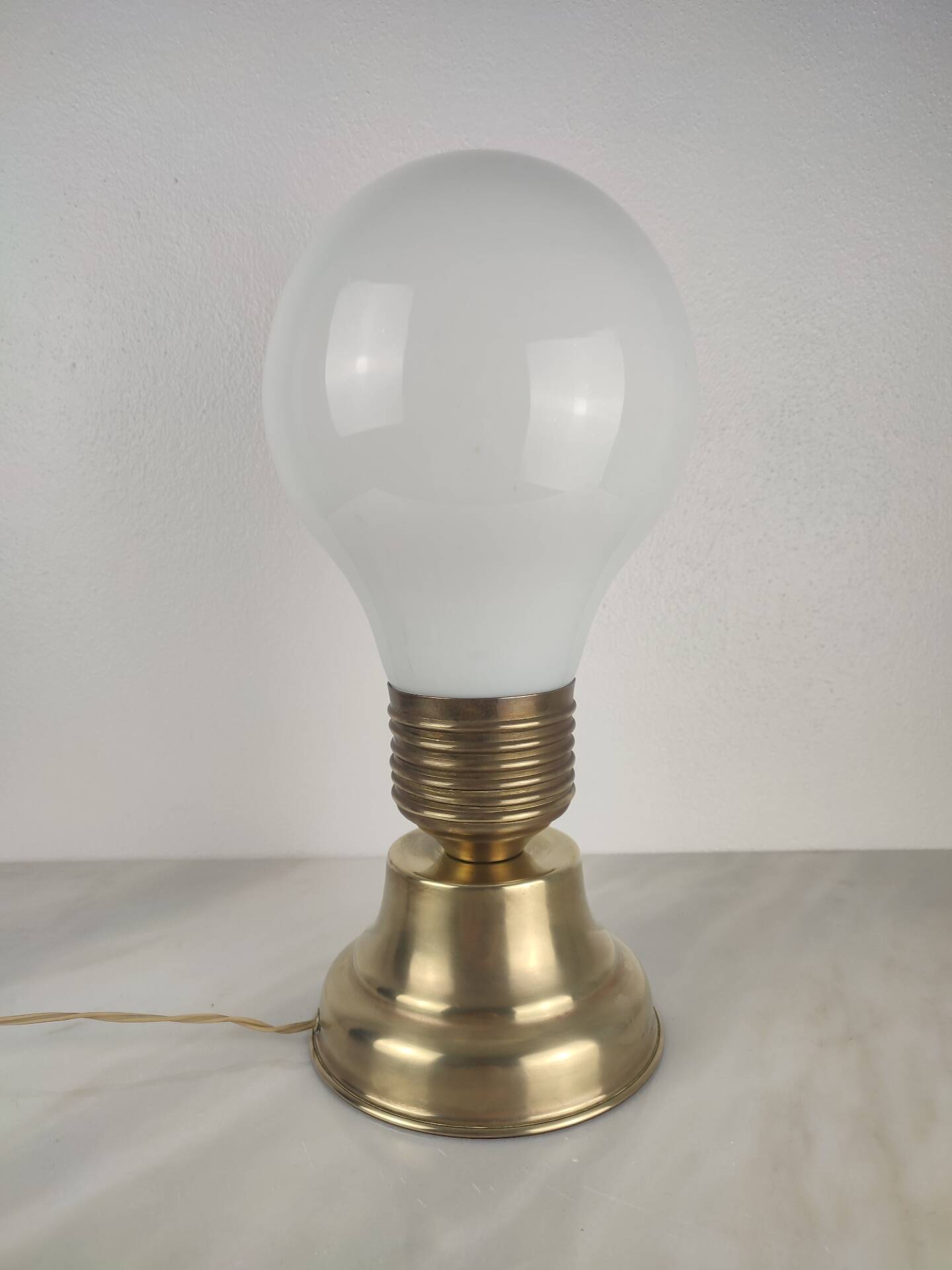 Table Lamp "Giant Bulb" – Vintage Pop Art & Space Age Design (Year)