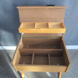 Travailleuse vintage en bois
