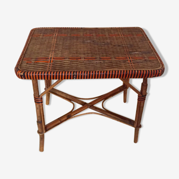Rattan table