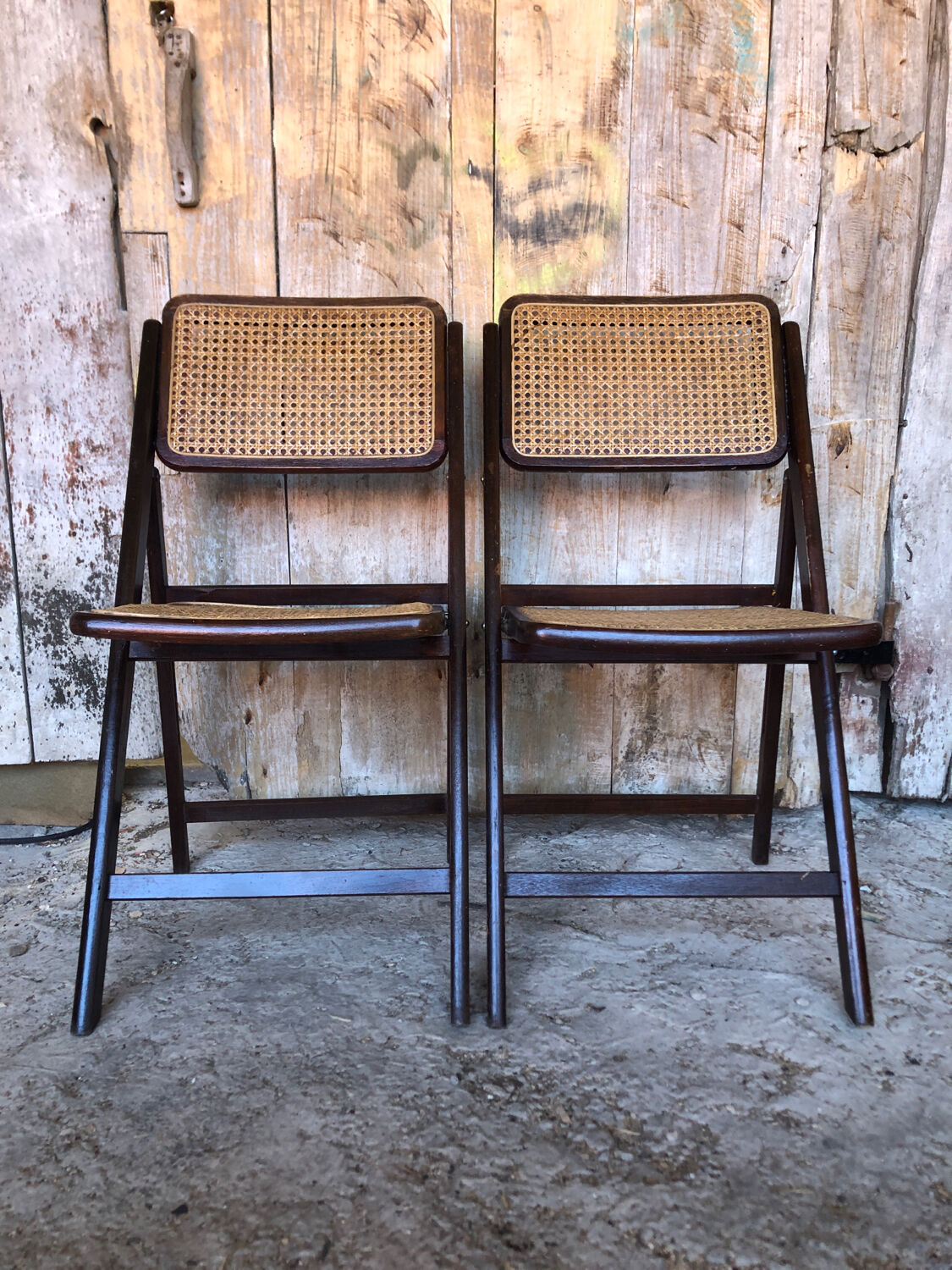 Pair of wood folding chair and vintage cannage #a084