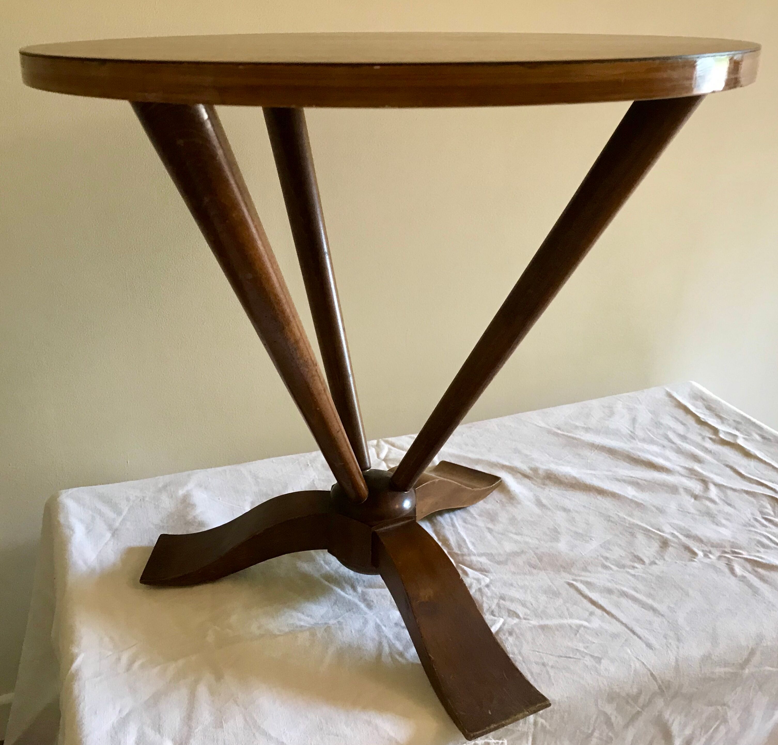 Guéridon table d’appoint années 50/60