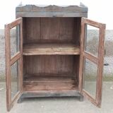 Petite armoire vitrée en bois