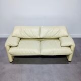 Canapé modèle Maralunga de Vico Magistretti édition Cassina