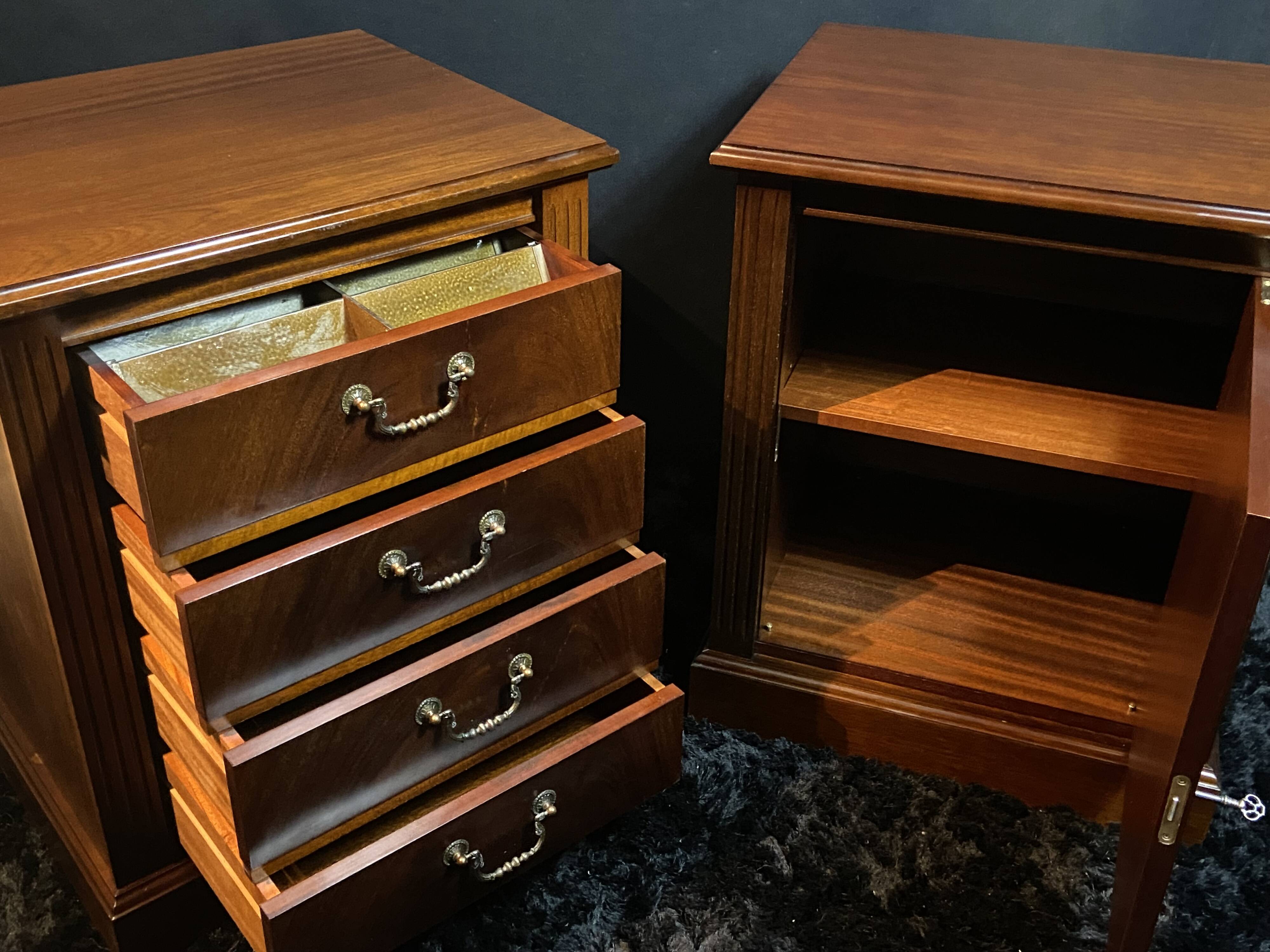 Pair of desk cabinets, mahogany filing boxes in English style.