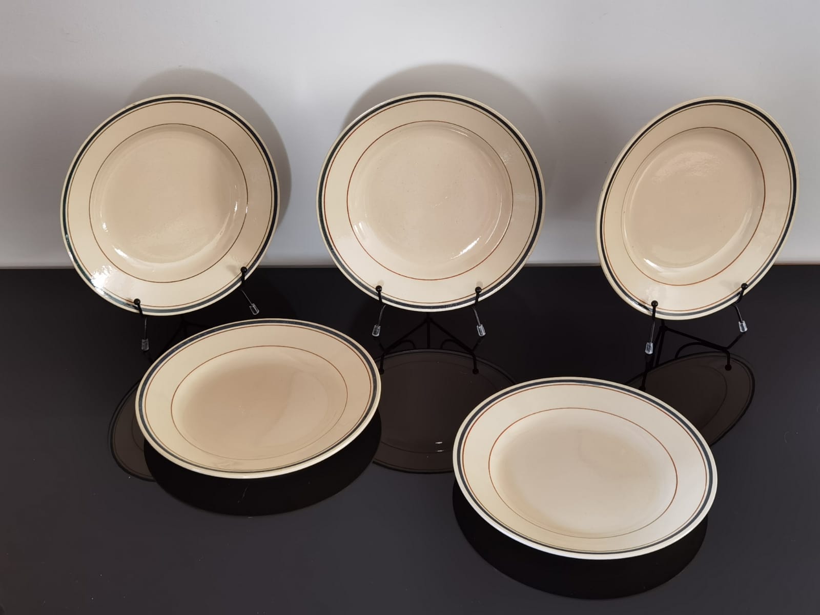 Set of semi-hollow ceramic plates from St Amand