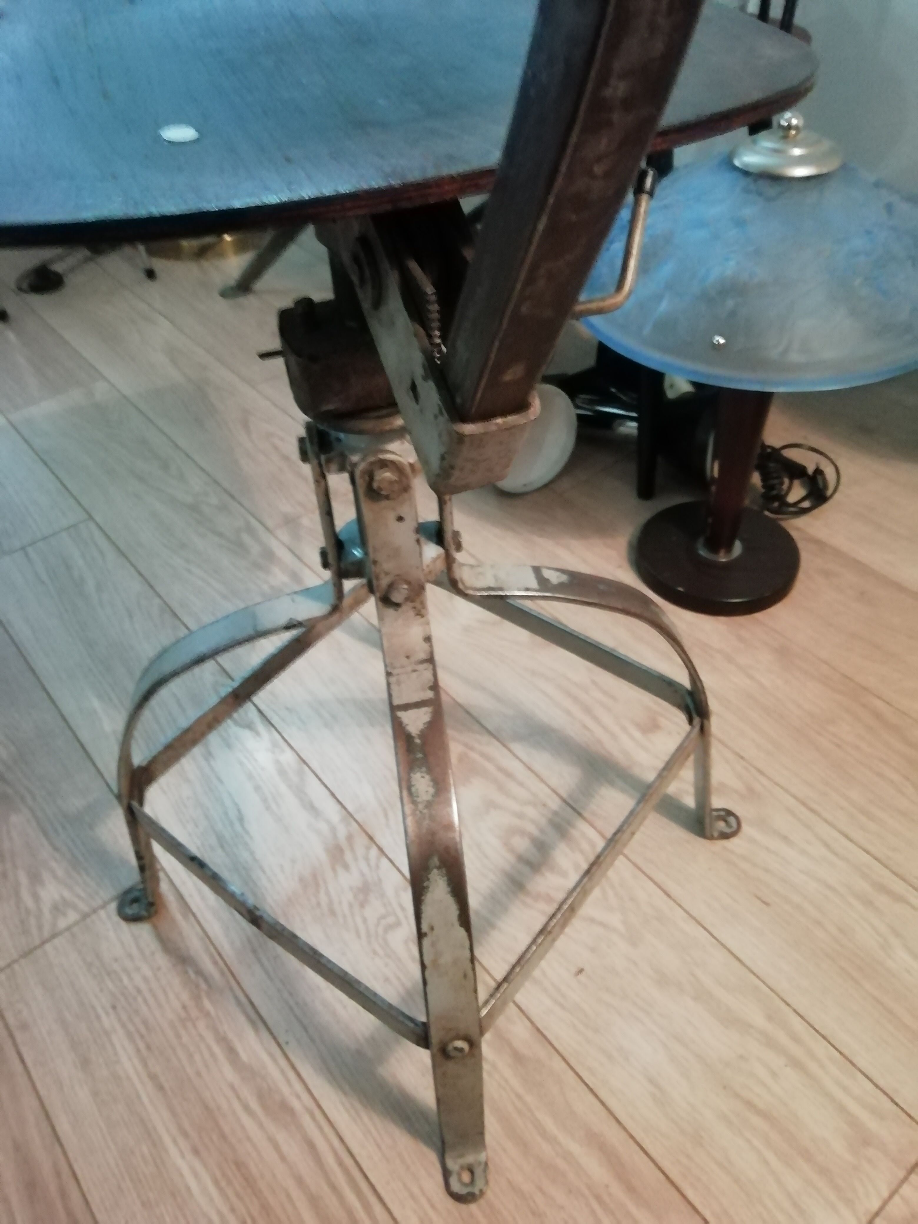 Workshop chair "bienaise"