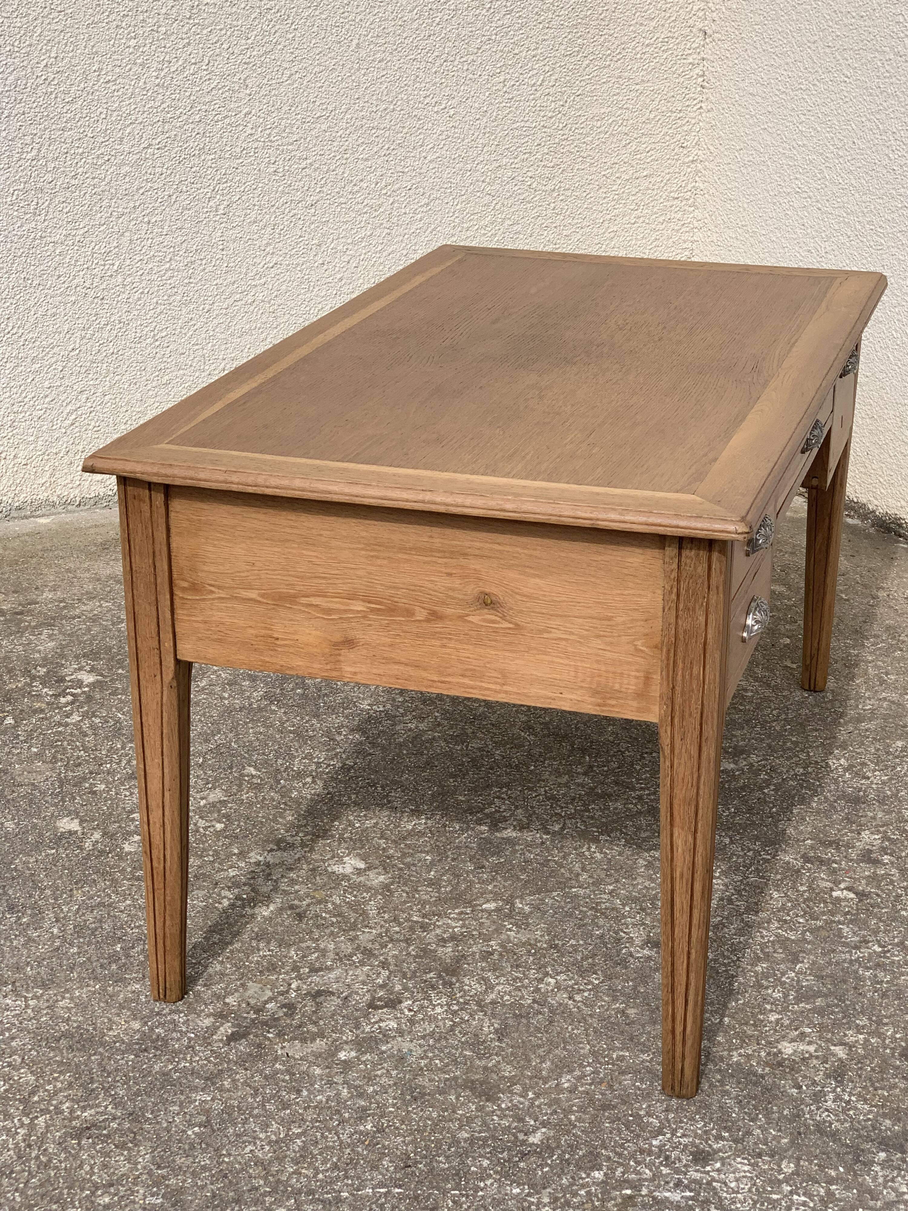 Solid desk in raw oak handles art deco shells