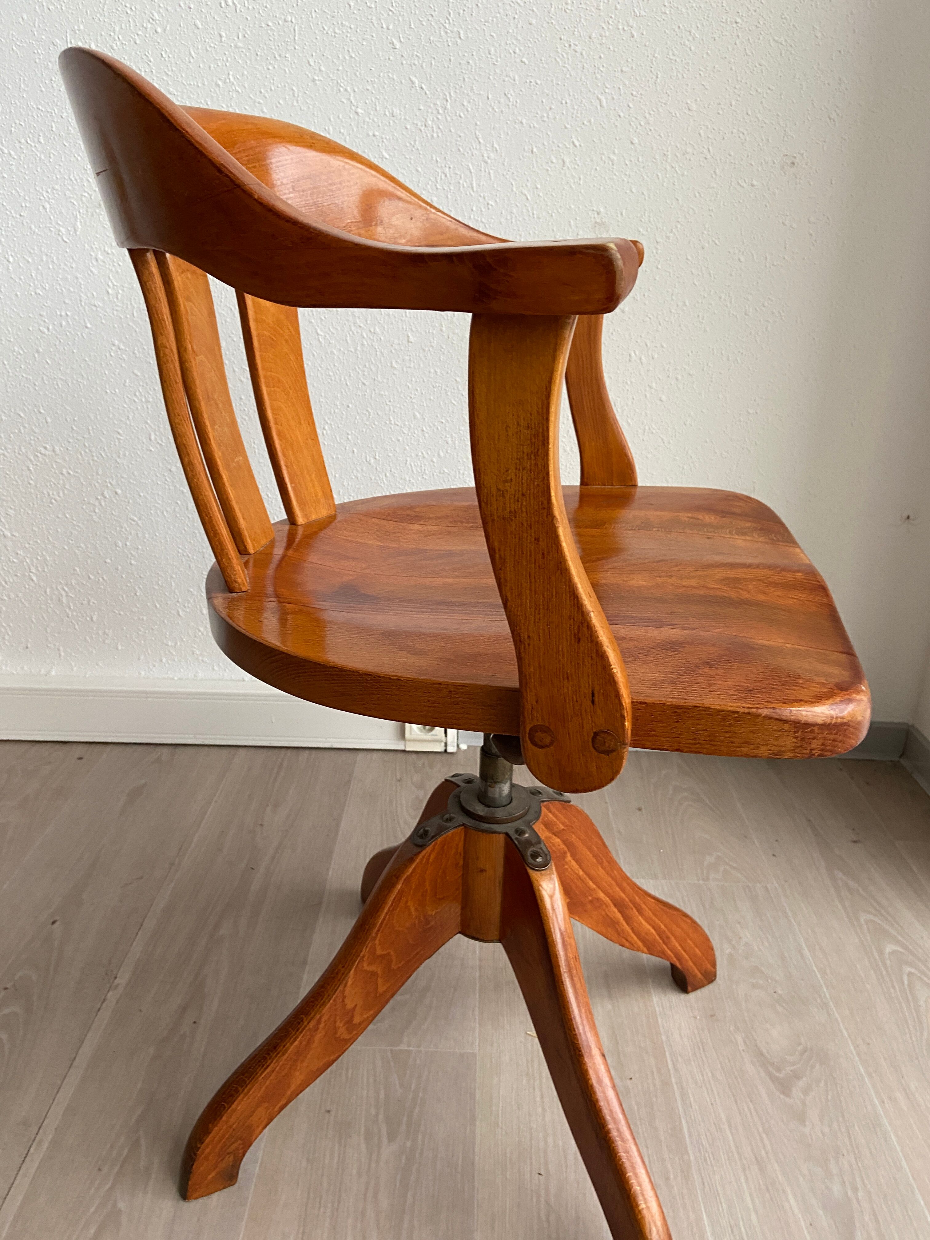 Office chair american 1950