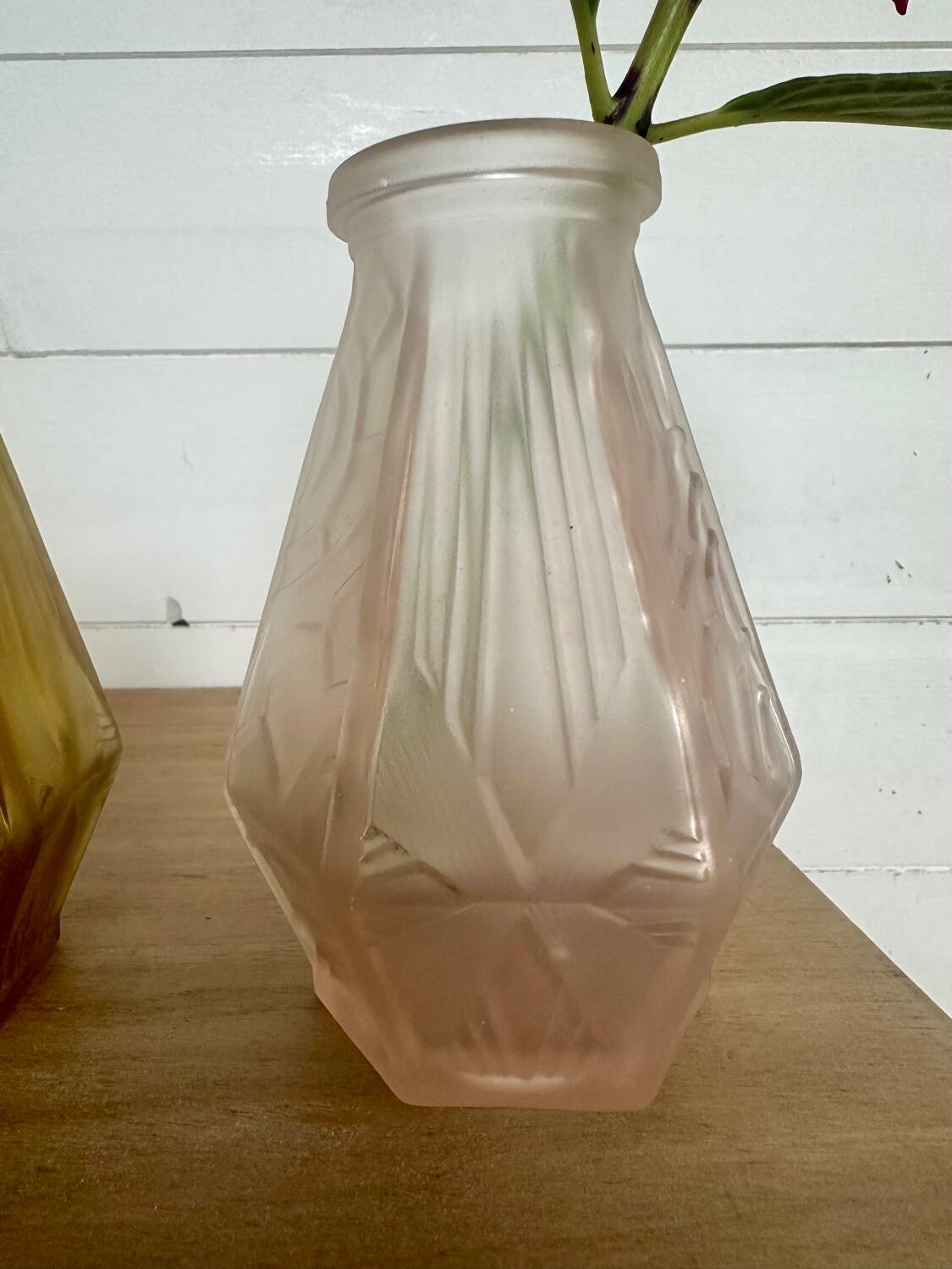 Lot de trois vases art déco