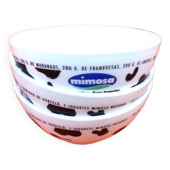 3 Arcopal France bowls