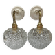 Paire d’appliques murales globes en verre vintage