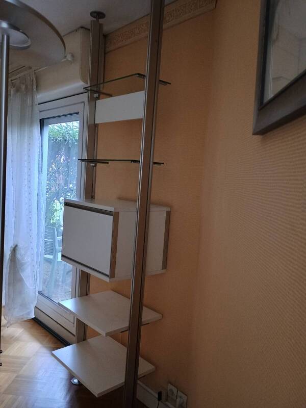 EFA wall shelves system-Design Gorges Friedman – "Potelets" range