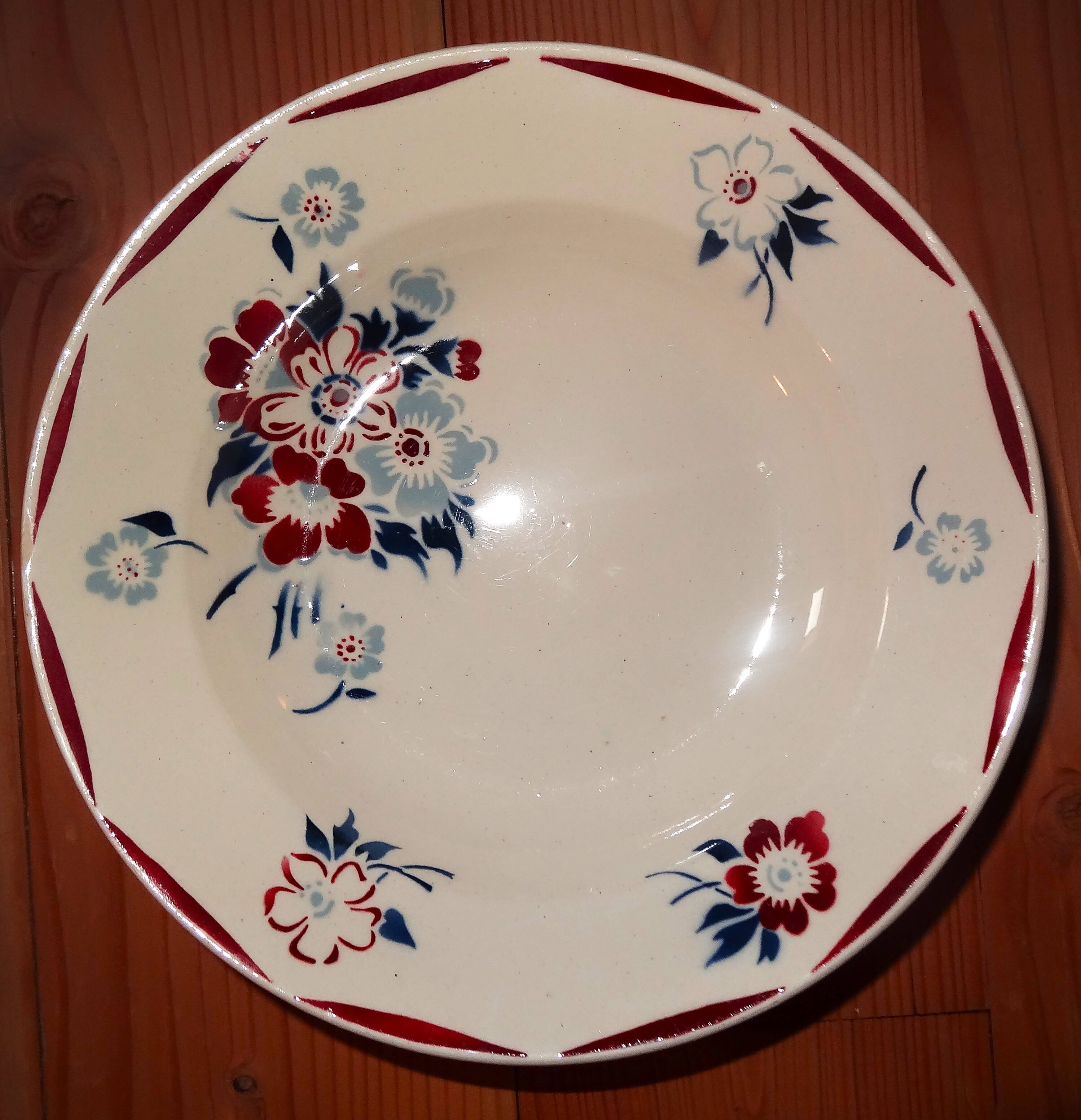 Set of 8 deep plates K and G Lunéville model "Evreux"
