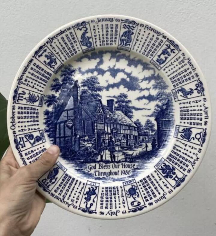 6 vintage English blue Staffordshire plates