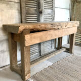 Workbench with drawers