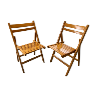 80s folding chairs in blond beech