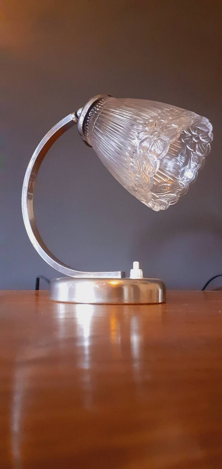 Pair of 40s/50s art deco style lamps/wall lights