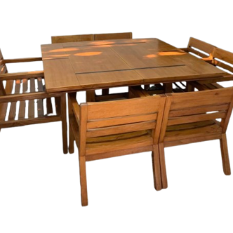 Table and 8 chairs for a colonial house interior, 1990