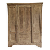 Armoire parisienne