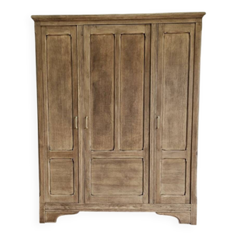 Parisian wardrobe