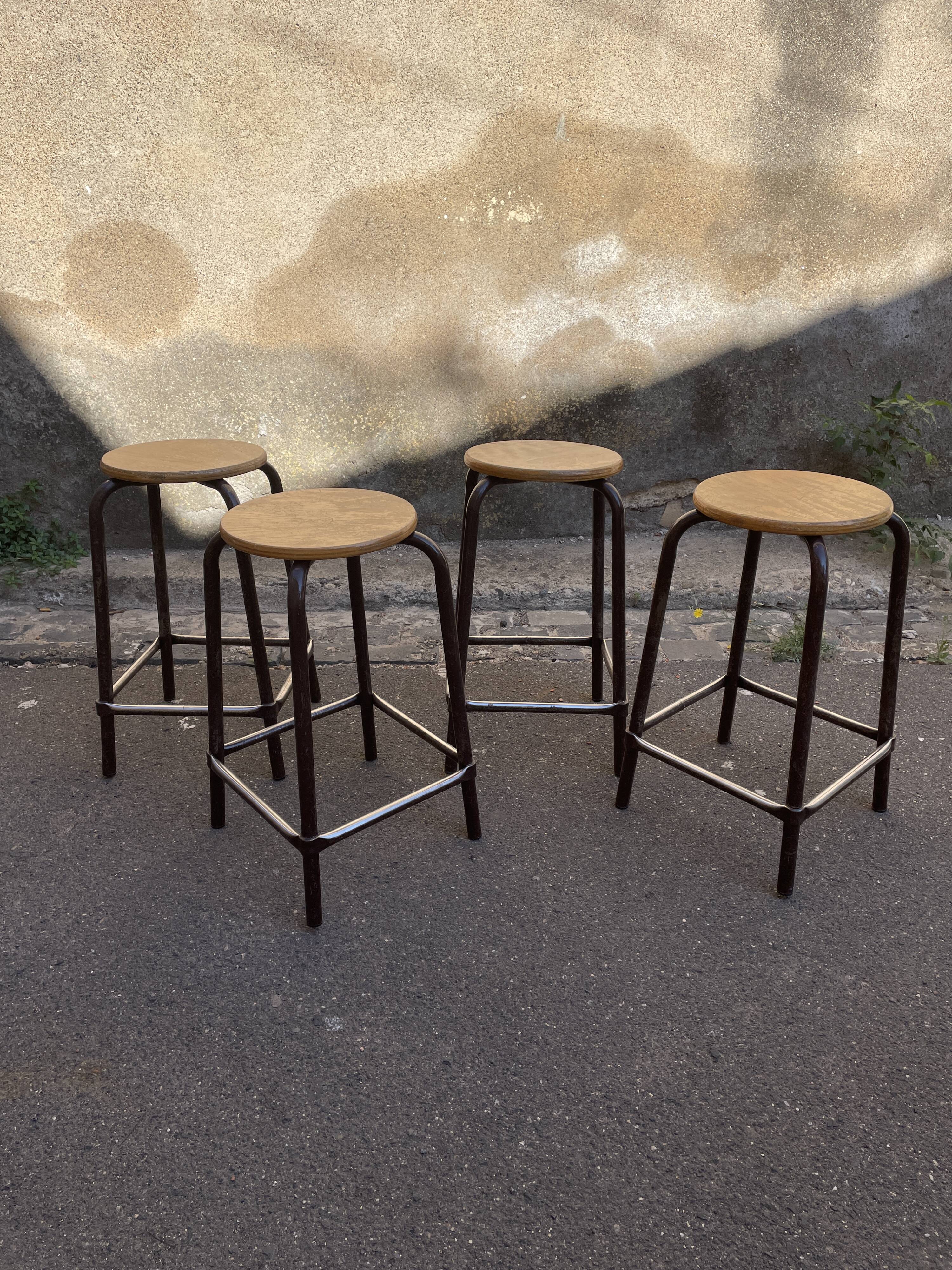 Set of 4 industrial stools