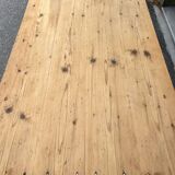Desk table