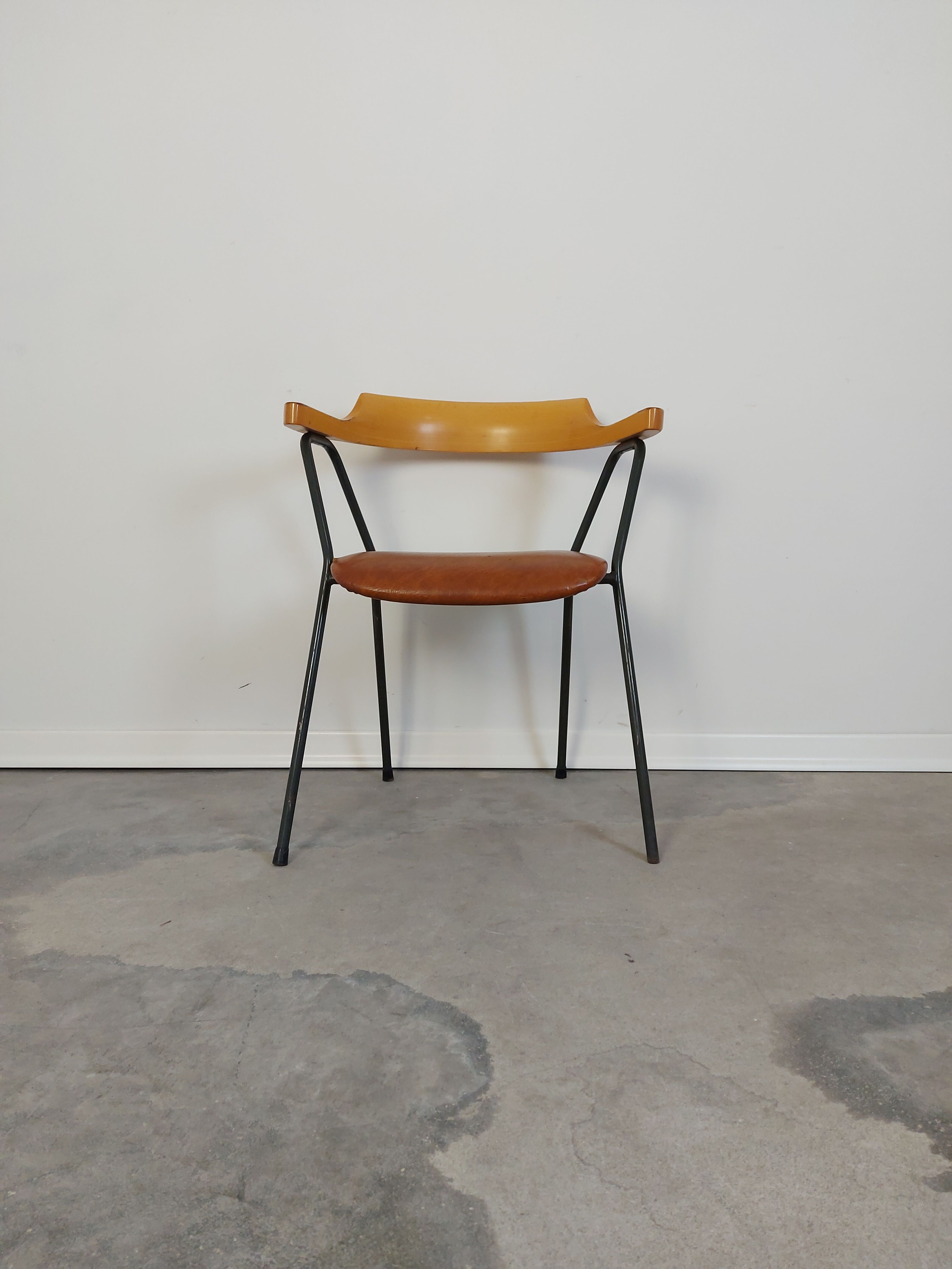 Armrest chair 4455, 1970s