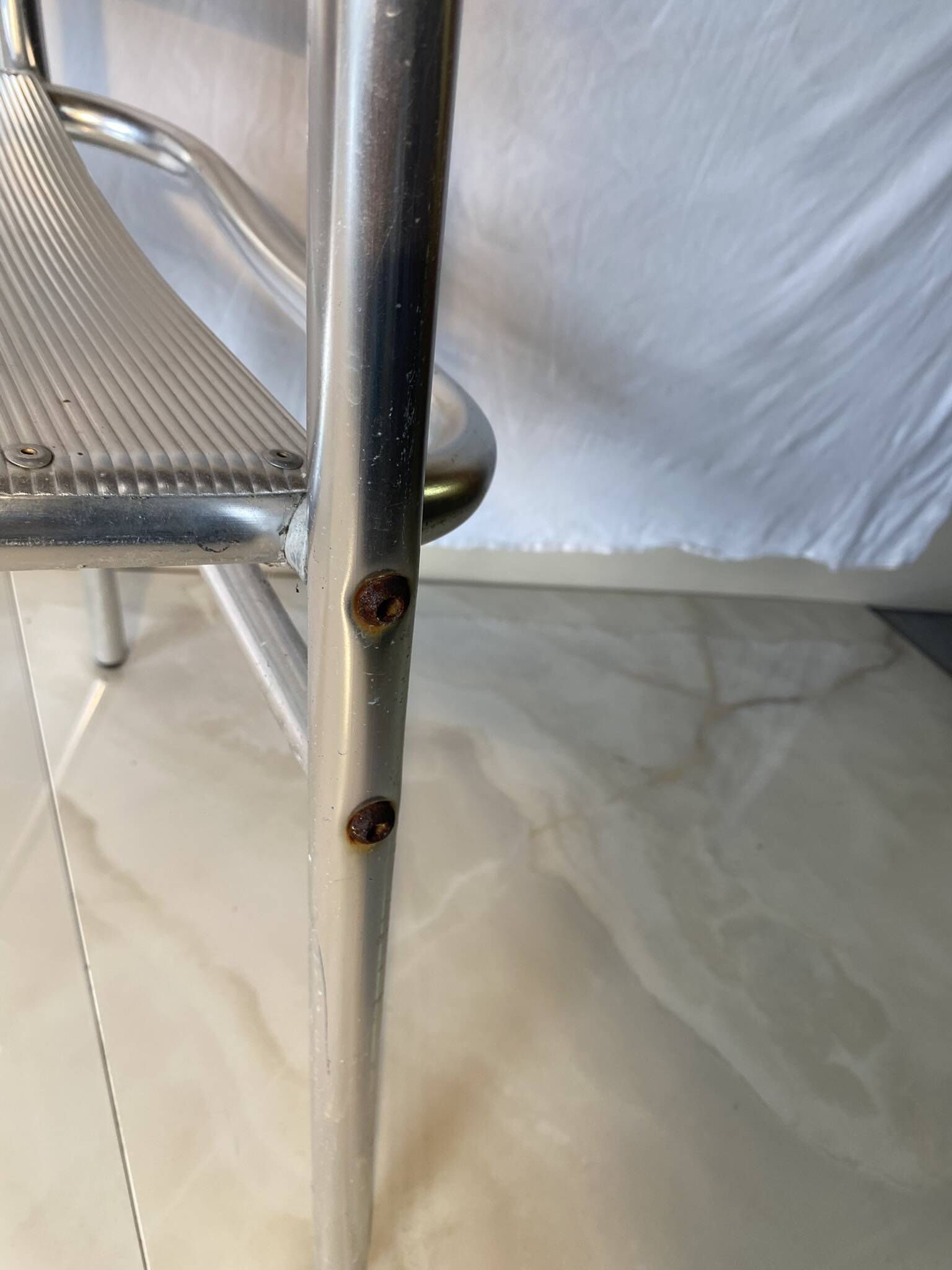 Set of 3 aluminum bistro chairs