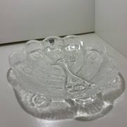 Assiette, Peakcock, verre de cristal, Lars Hellsten, Orrefors, Suède, 1970