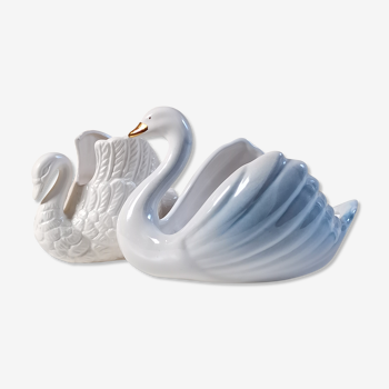 Vintage ceramic swans 80s