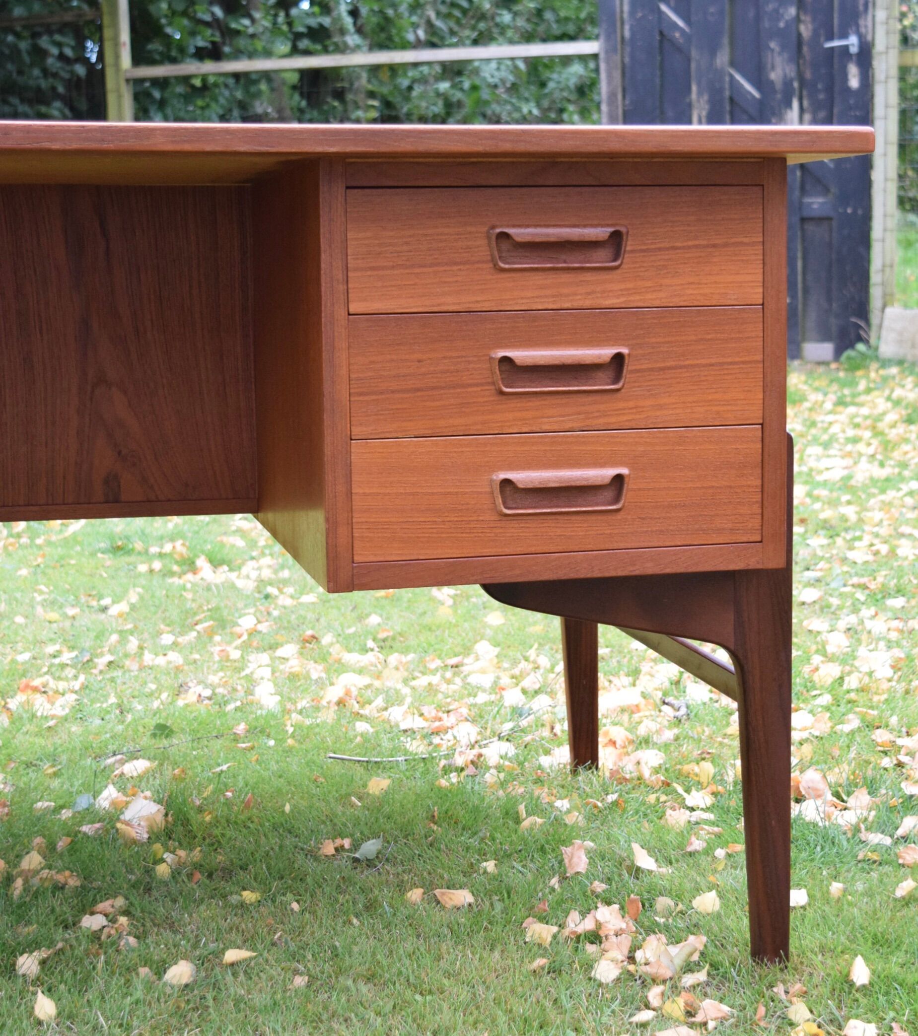 Mid-century Danish executive teak desk, 1960s