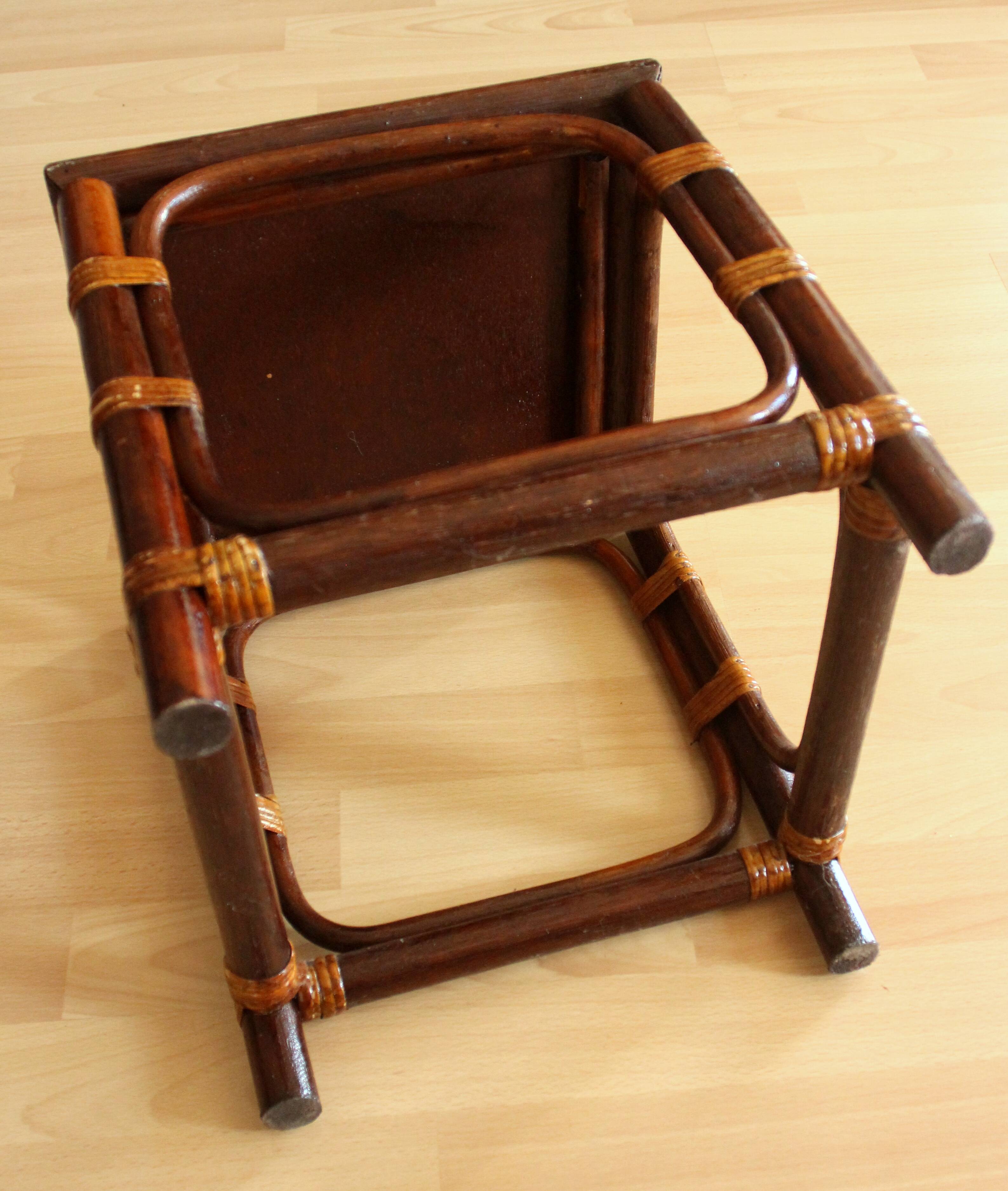 Small side table made of bamboo, rattan and wood - plant stand - Vintage