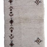 Moroccan vintage carpet Berber handmade 69cm x 137cm 1970s