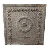 Plaque de cheminée couronne