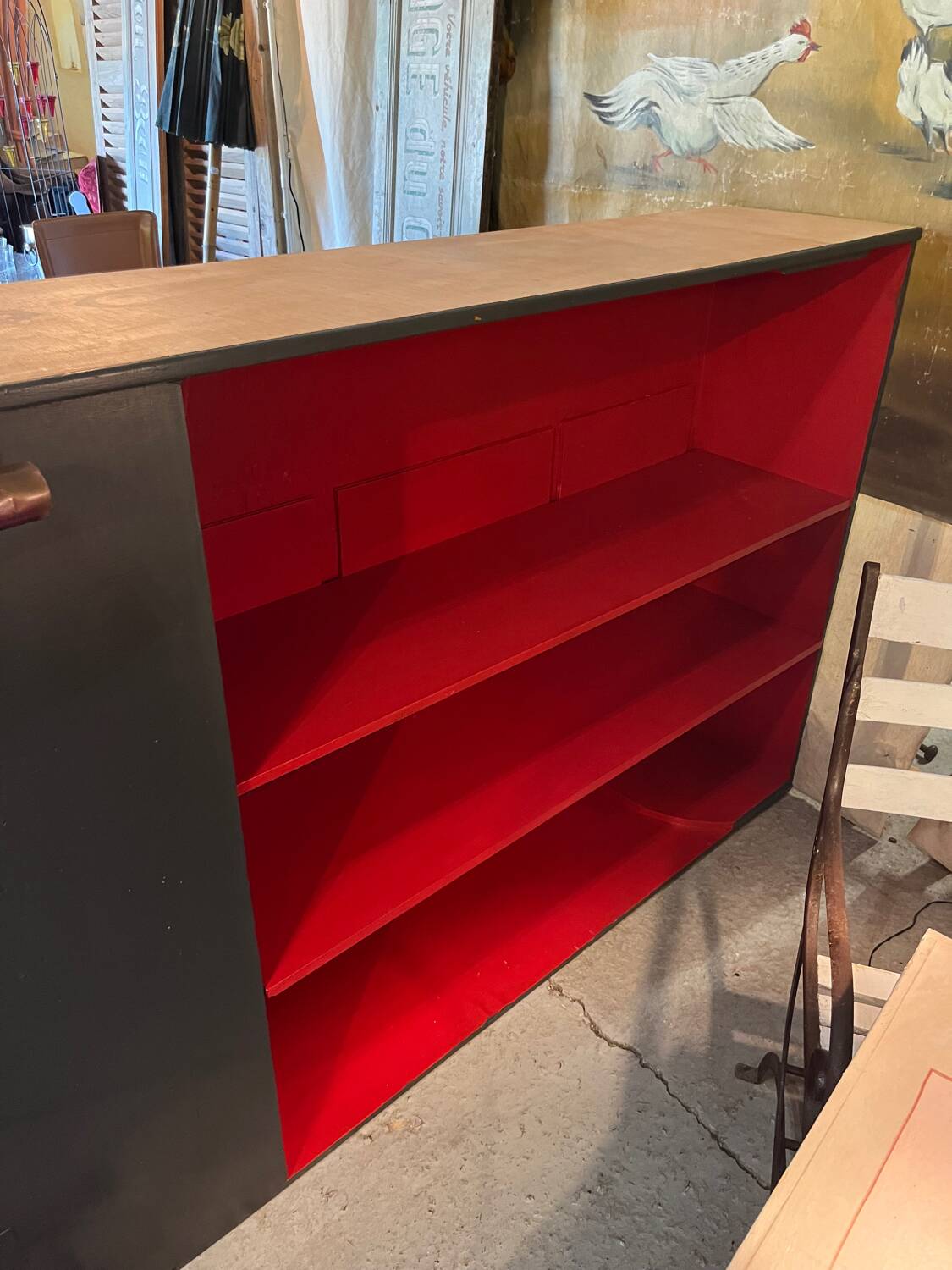 Bar, painted wooden counter