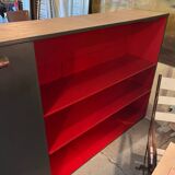 Bar, comptoir en bois peint