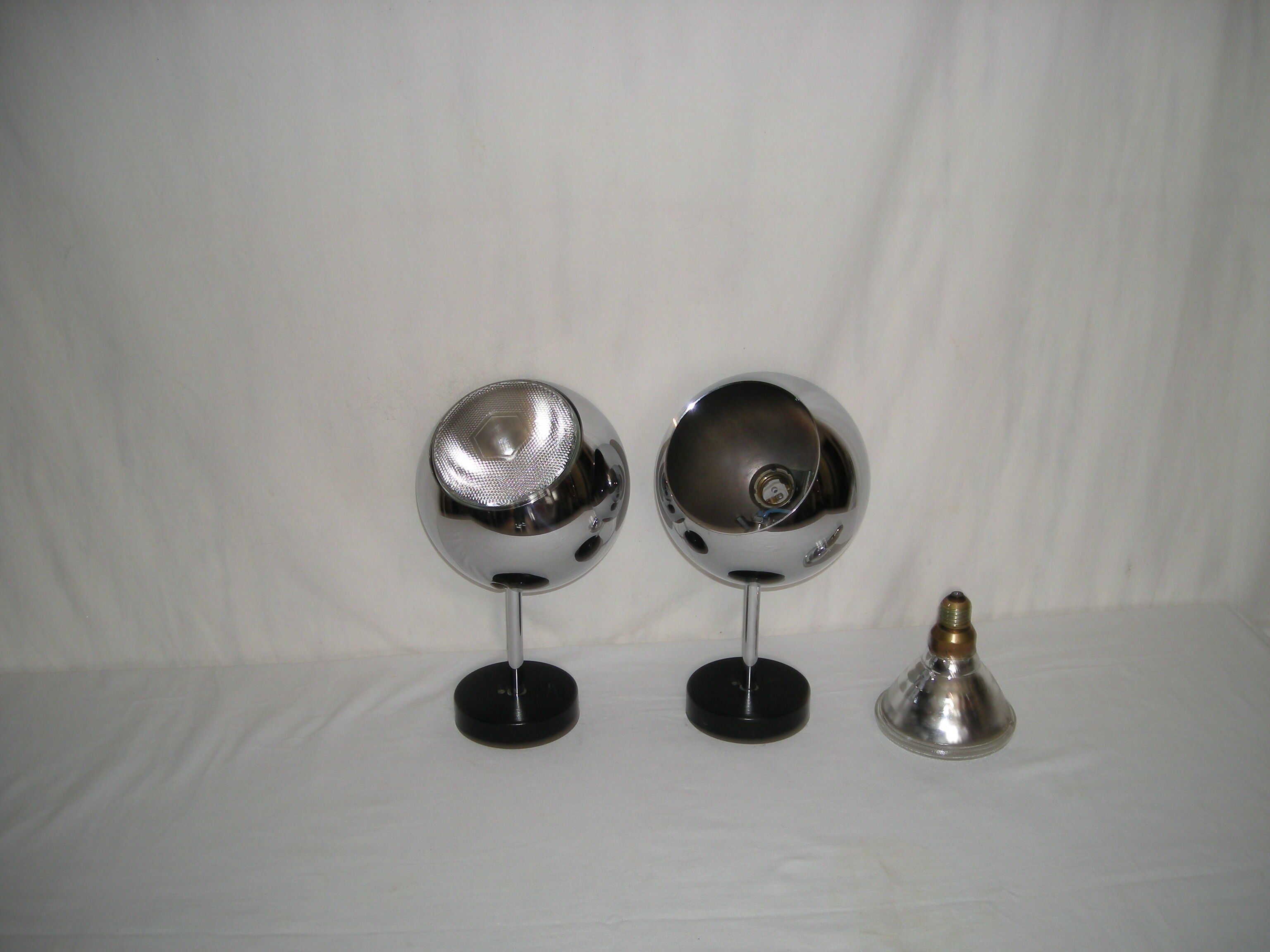 Pair of sconces Eye ball - STaff of the 70s