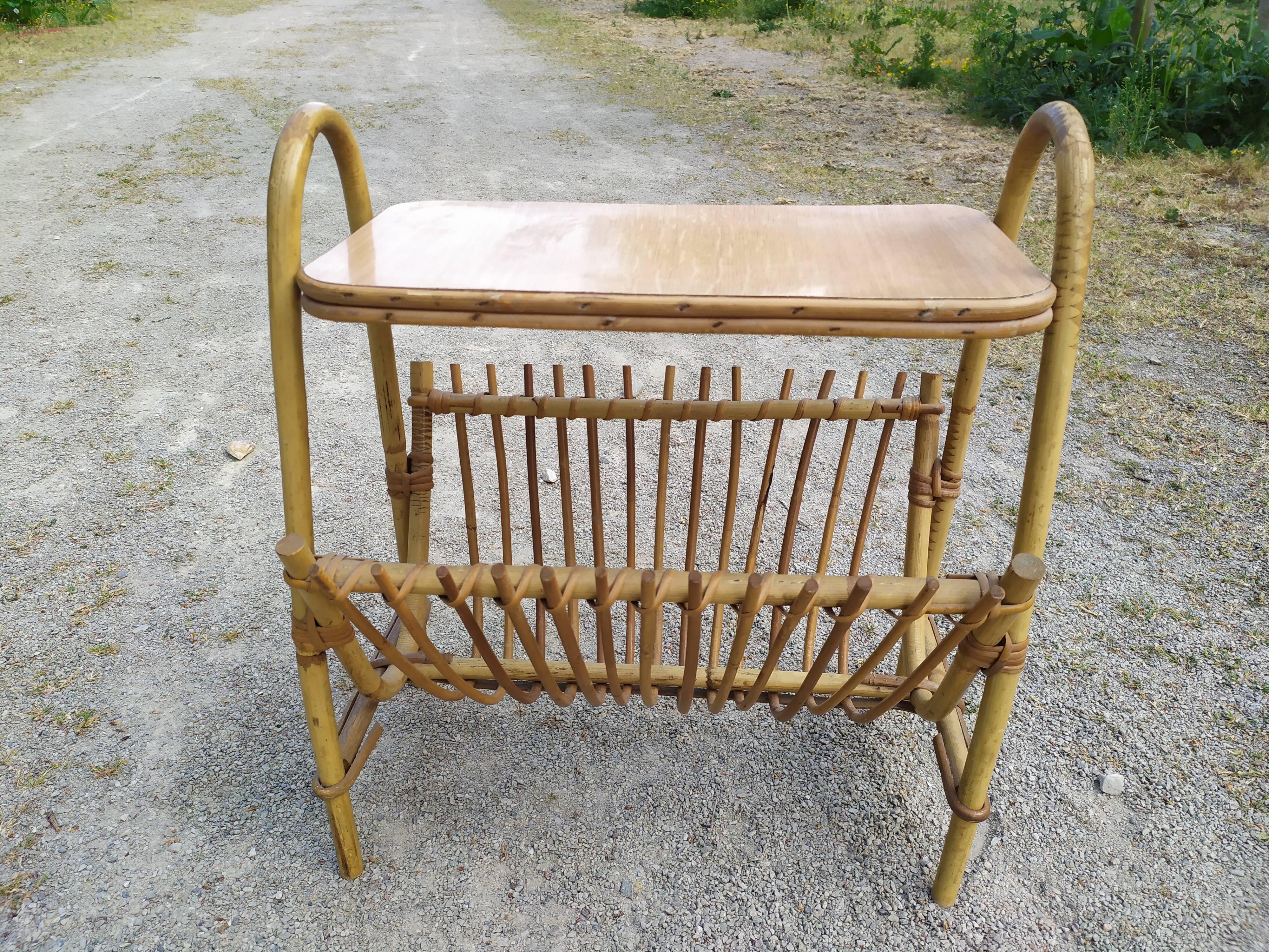 Magazine rack from the 50s and 60s