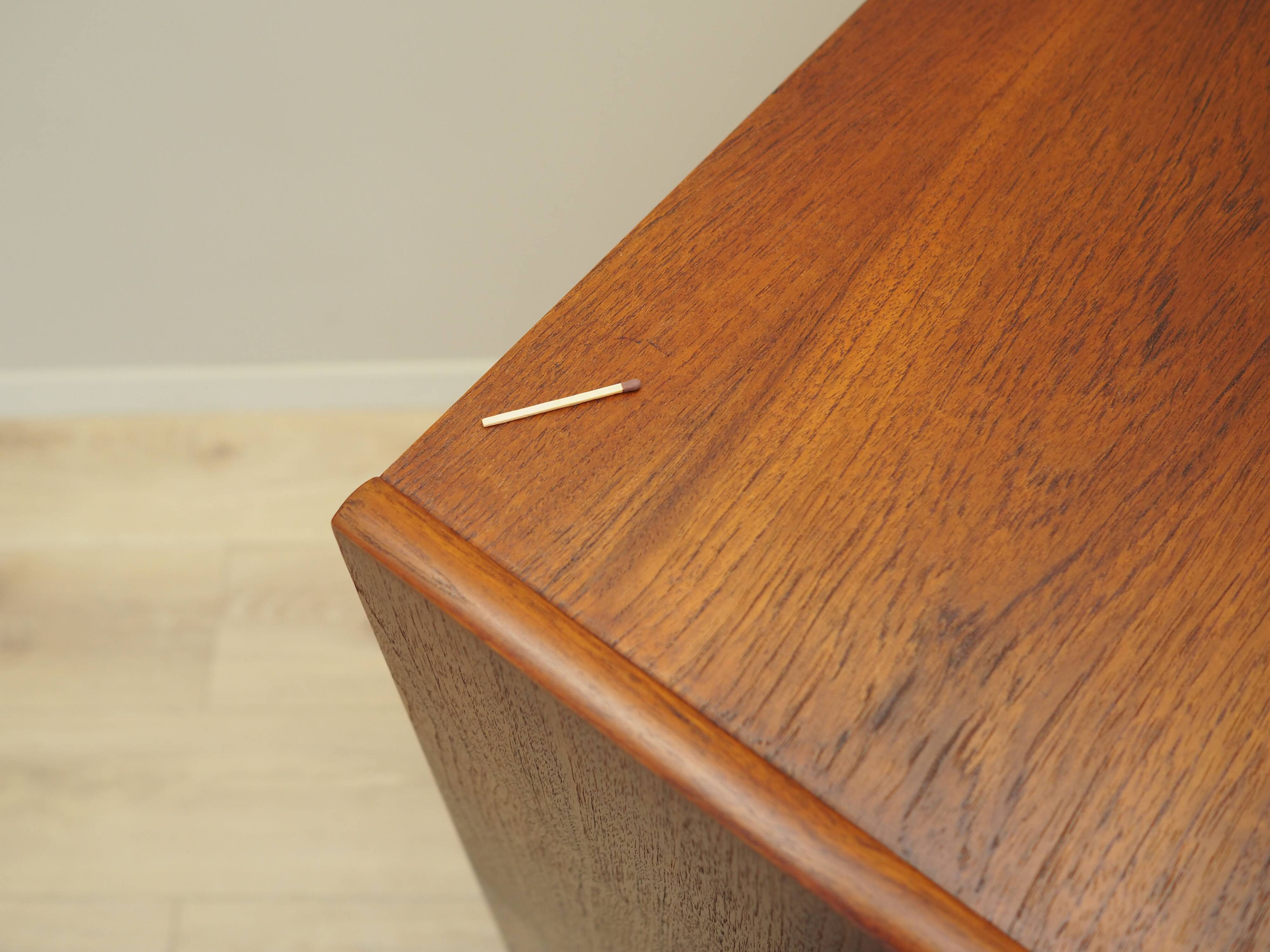 Commode danoise en teck, années 1970