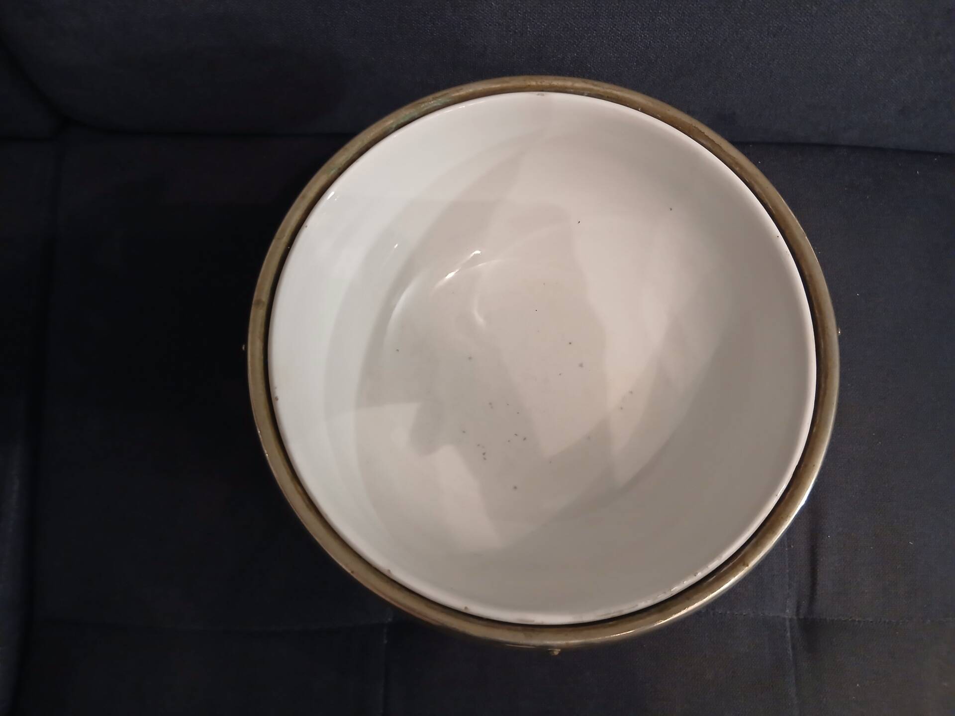 Victorian era silver-plated bowl with oak wood.