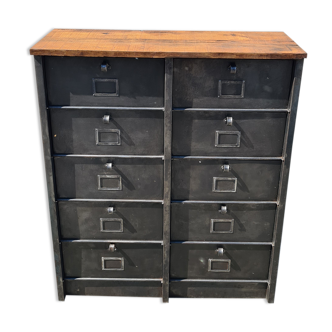 Trade furniture