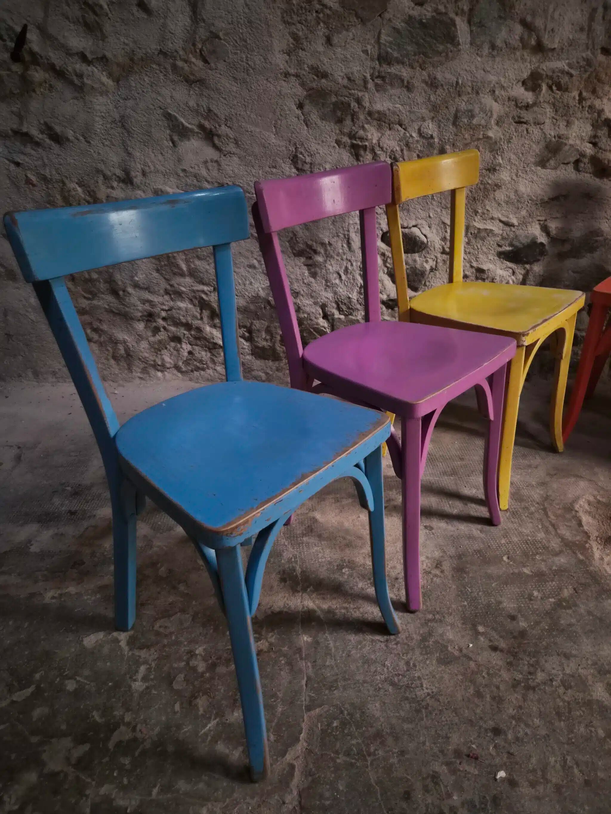 Chaises bistrot françaises Baumann en couleurs variées, lot de 6, années 1950