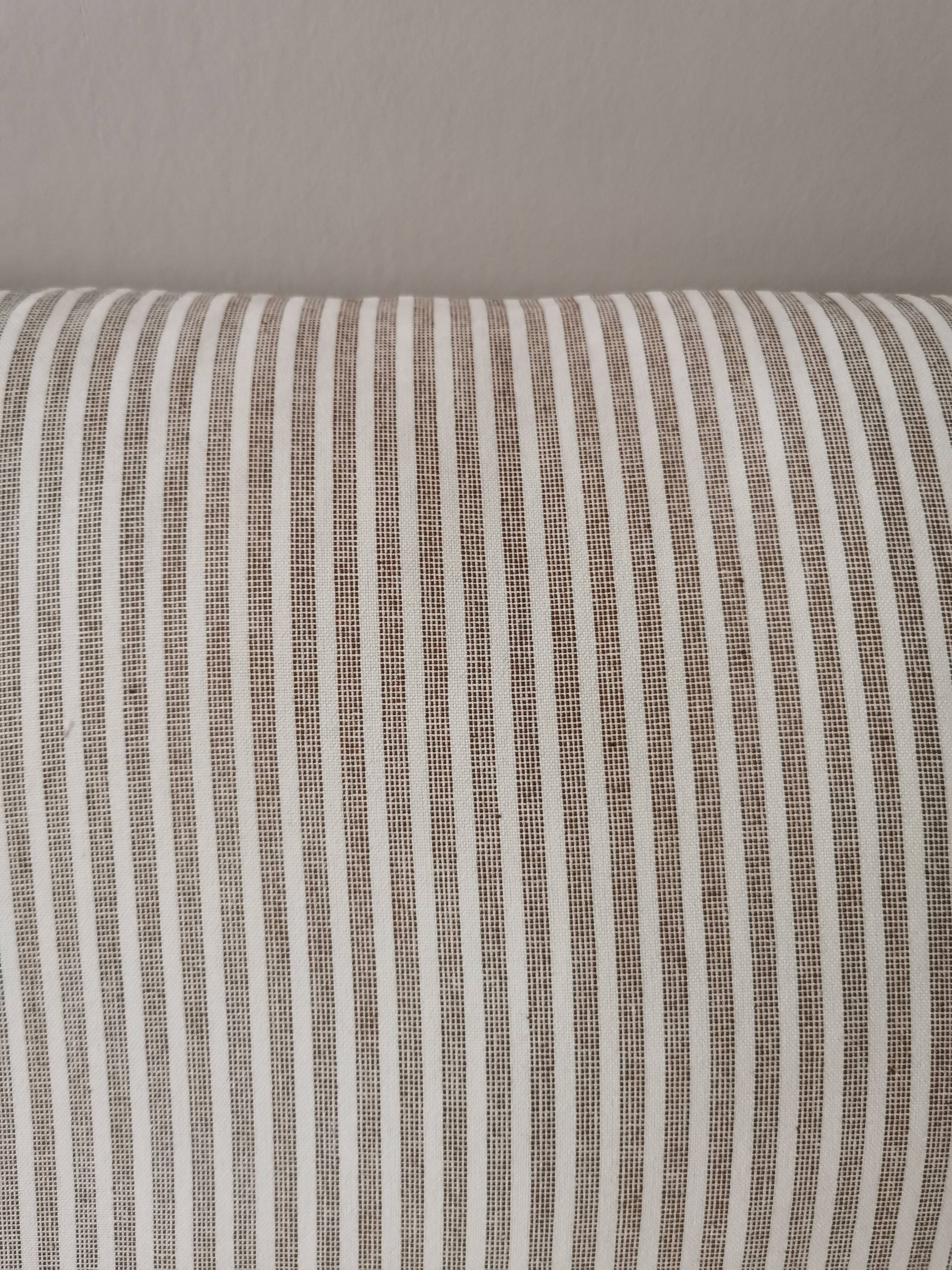 Claude cushion – 60×40 cm