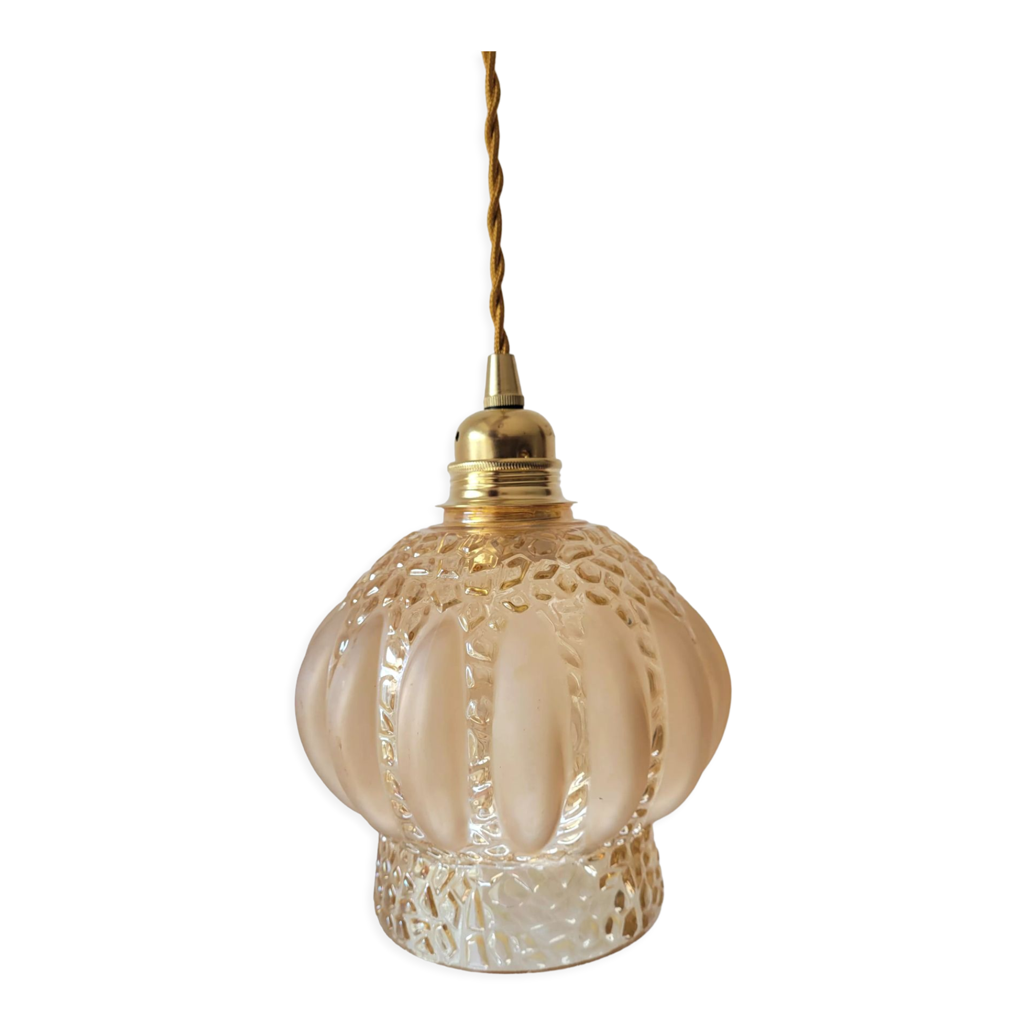 Amber molded glass pendant lamp
