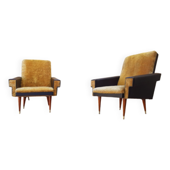 Paire de fauteuils vintage année 60 en simili cuir noir et moumoute moutarde
