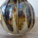Ceramic pitcher in the shape of a coloquinte melo.