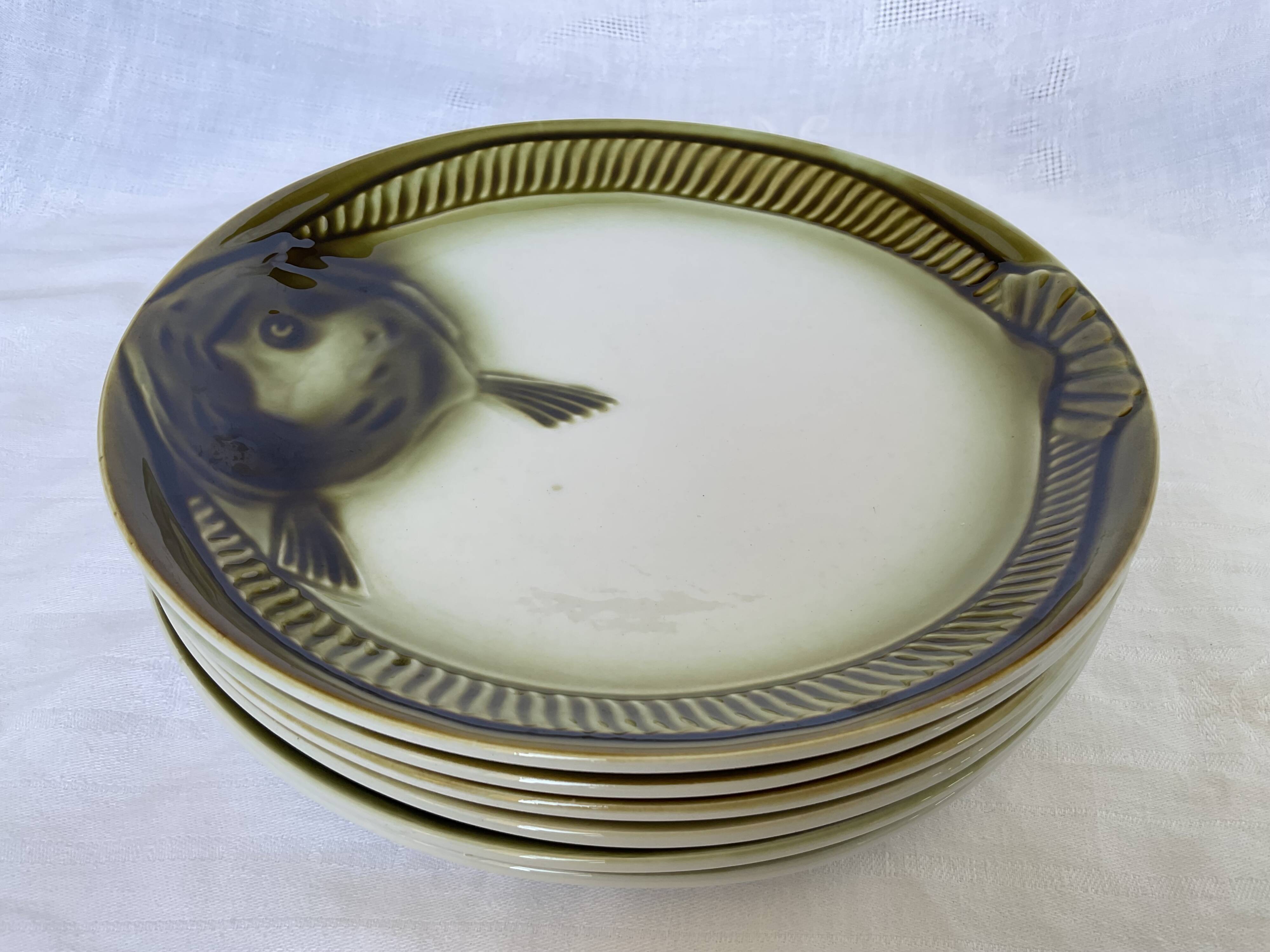 6 fish plates, earthenware from Moulin des Loups in Orchies